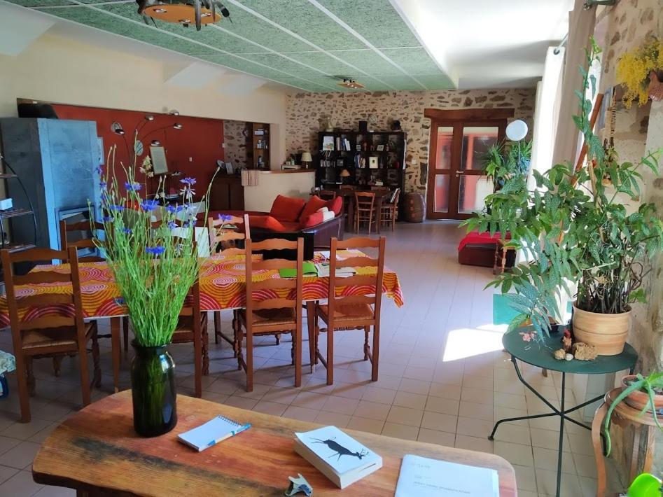 La Tribu De Lavaud Bed & Breakfast Saint-Quentin-sur-Charente Ngoại thất bức ảnh